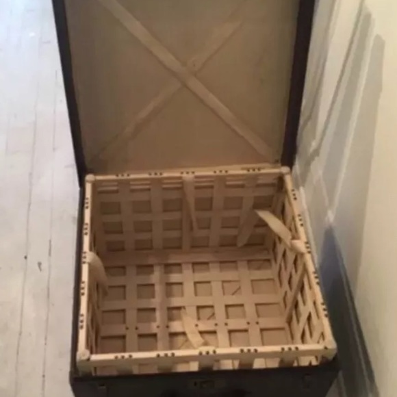 SOLD Louis Vuitton Trunk Steamer Monogram Hat Box - Picture 8 of 8